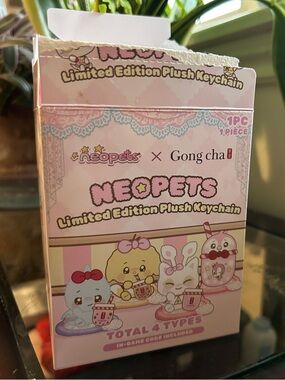 NEW GongCha Neopets Limited Edition Plush Keychain SHOYRU